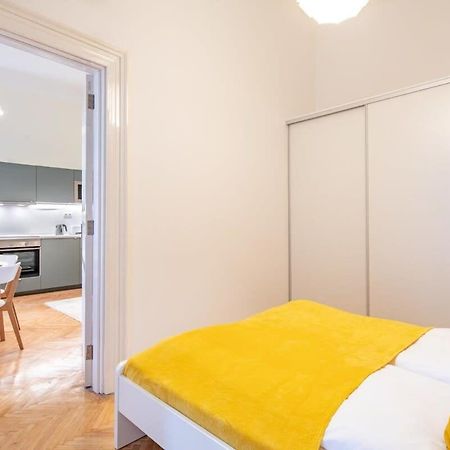 Quiet Comfort - Central Buda Budapest Eksteriør billede